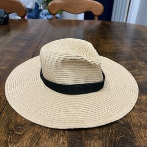 Madewell Packable Mesa Straw Hat NWOT Wide Brim Fedora Sun Hat S-M Boho Travel
